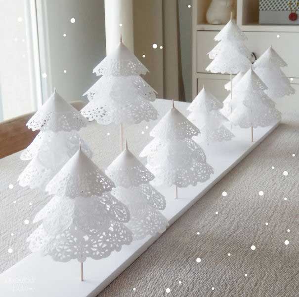 xx-of-the-most-creative-christmas-trees-ever21__605